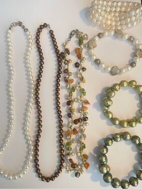 Lot Of 7 Genuine Pearl Necklaces and Bracelets